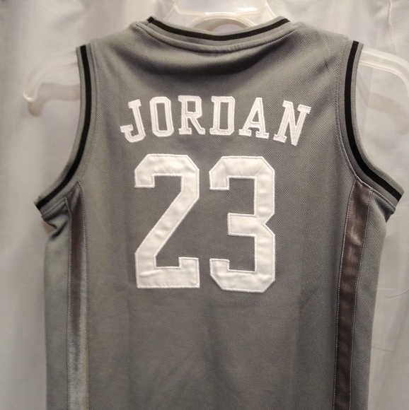 Air Jordan jersey - Picture 4 of 4